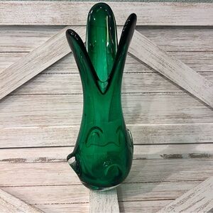 Vintage MCM Emerald Green Murano Art Glass Swung Vase Hand Blown 3 Fingers 11”